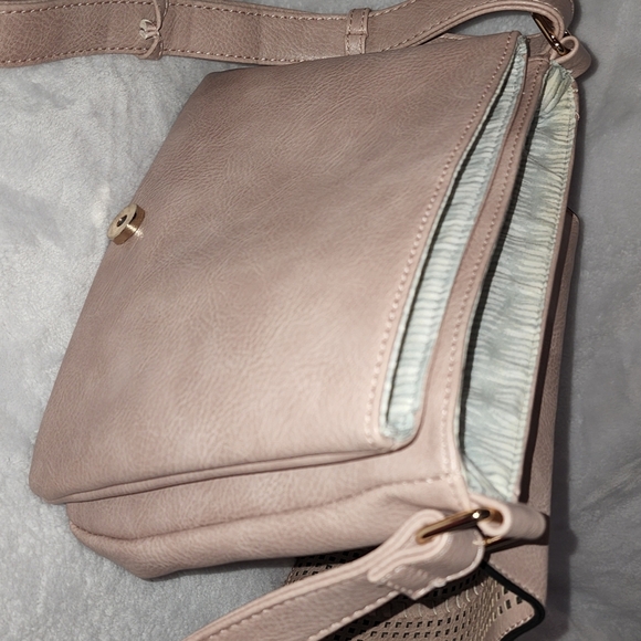 Francesca's Nola Perforated Saddle Crossbody Purse - Picture 3 of 5